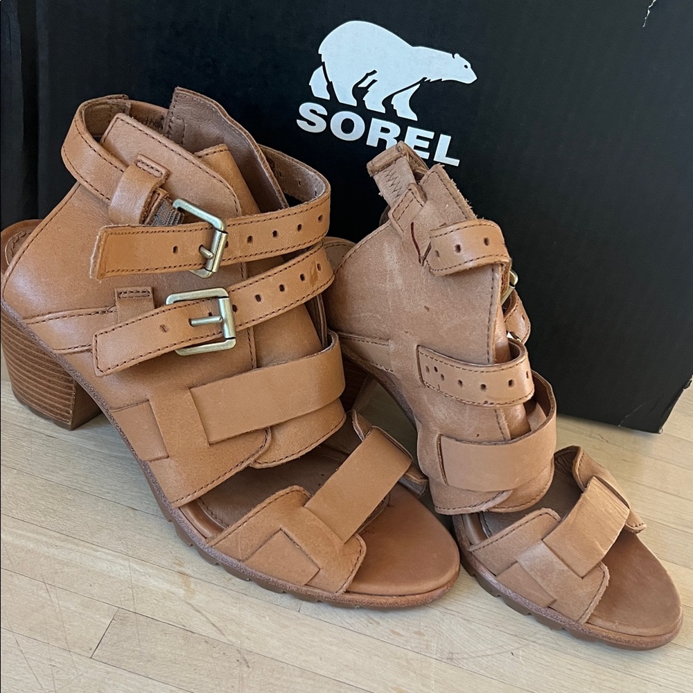 Sorel Women's Tan Heeled Boots